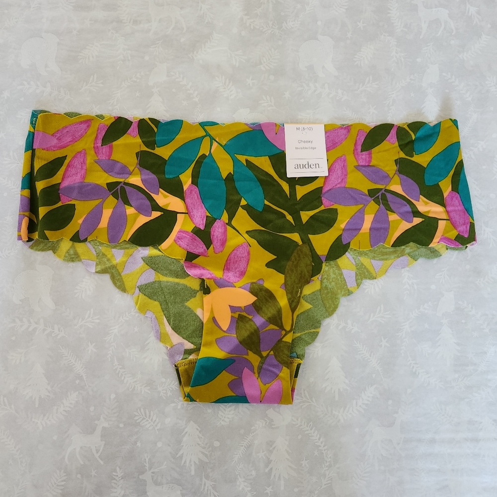 💕🔥NWT Auden Cheeky Panties leaves 🍃 Medium silky soft